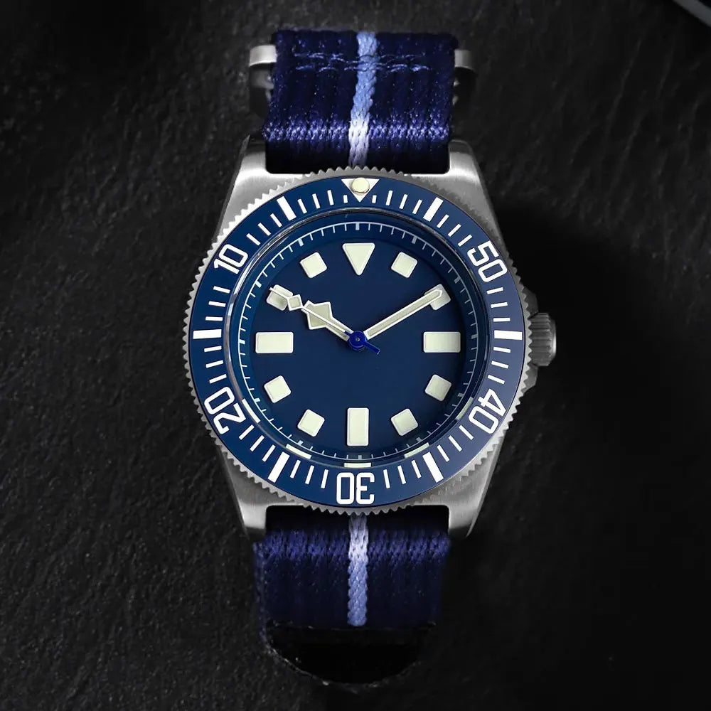 42mm, Titanium, Automatic Miyota 8215, Sapphire Crystal, 200m Waterproof