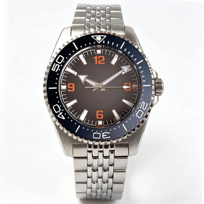 40mm, Stainless Steel, Seiko NH35 Automatic Movement, Domed Sapphire Glass, Ricegrain Bracelet