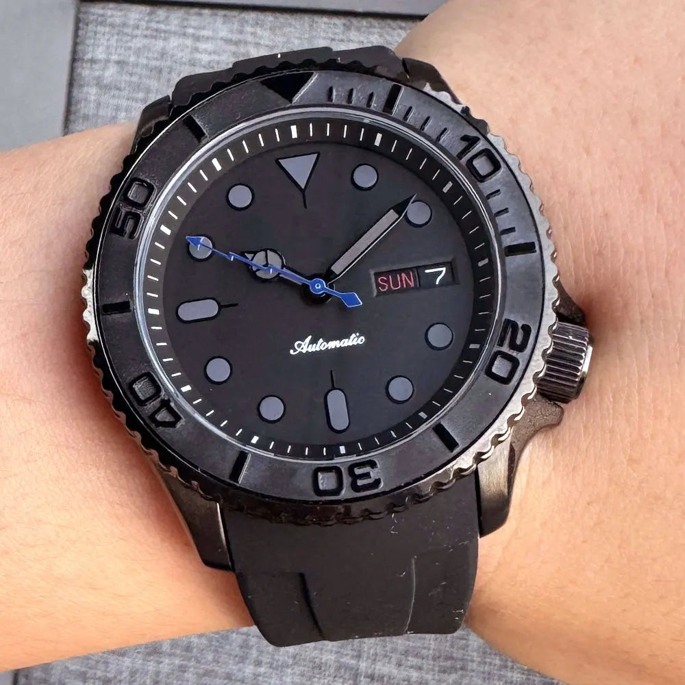 41mm 20ATM Diving NH36 Automatic Black PVD Diving Men Watch Sapphire Glass Ceramic Rotating Bezel Lightning Hand Rubber