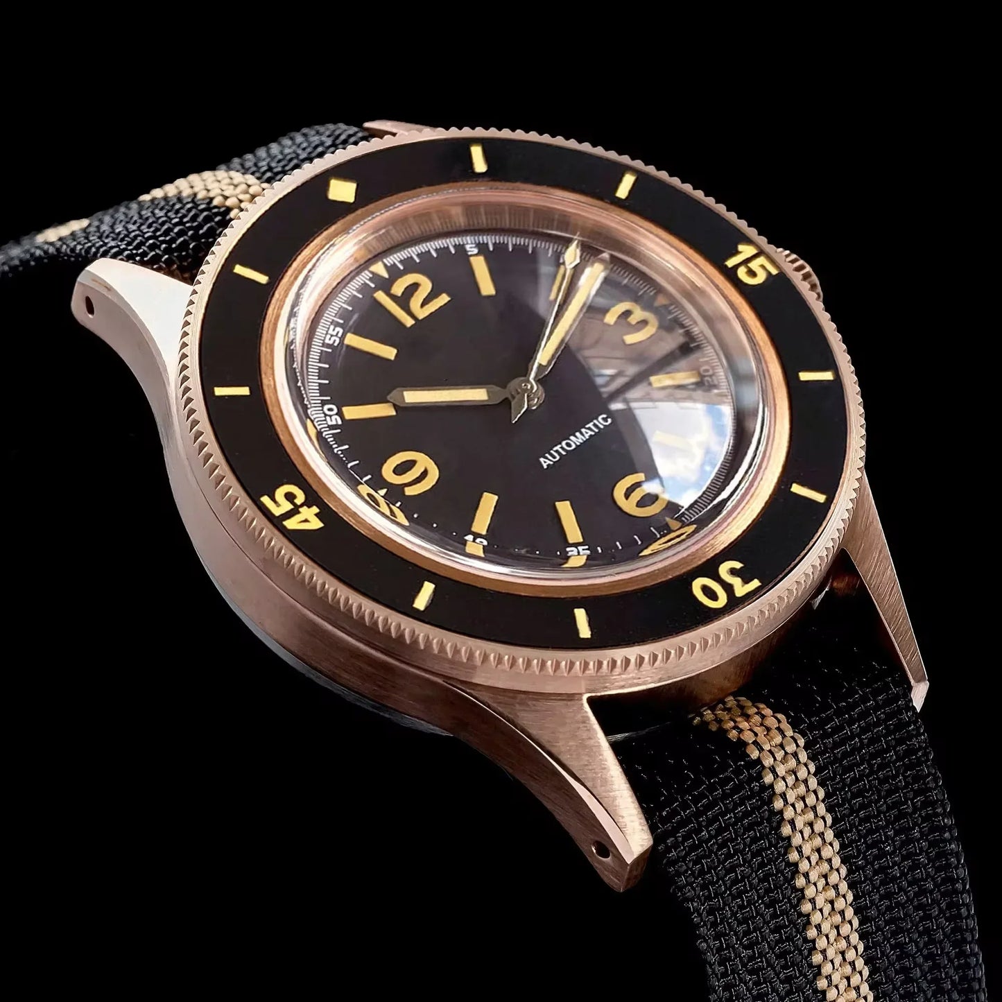 40mm, CUSN8 Solid Bronze Case, Fathoms Style, Domed Sapphire Glass, Automatic Miyota 8125 Movement, 200m Waterproof