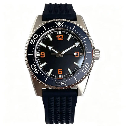 40mm, Stainless Steel, Seiko NH35 Automatic Movement, Domed Sapphire Glass, Ricegrain Bracelet