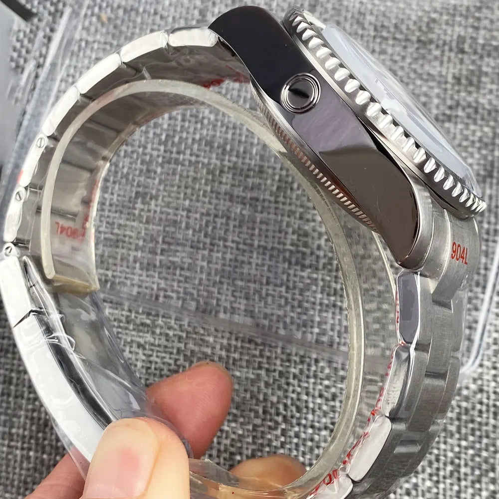 43mm NH35A Automatic Men Watch Blue Mother of Pearl Dial Sapphire Glass Black Ceramic Bezel Insert Titanium Caseback