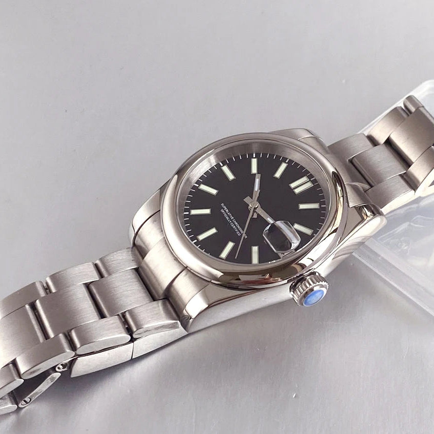36/39mm, Stainless Steel, Sapphire Glass, Automatic Seiko NH35 Movement, 100m Waterproof, Glide Clasp