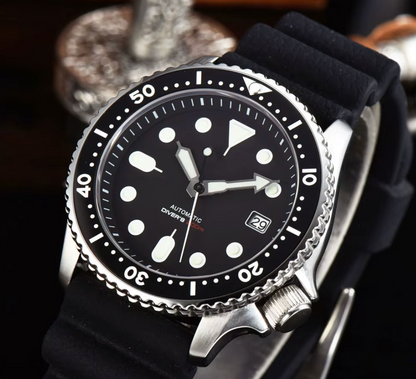41mm Black Dial, 200m Water Resist, NH35 Automatic Movement, Sapphire Crystal, Stainless Steel