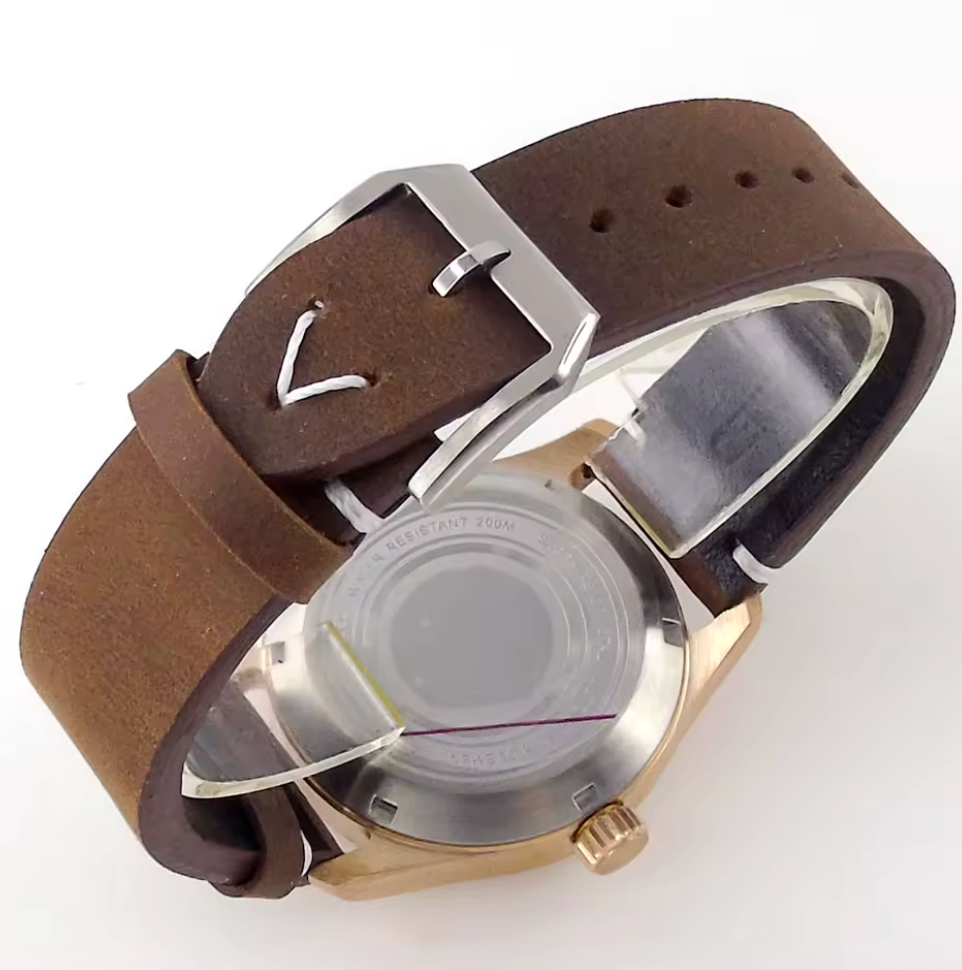 Field Watch, Solid Bronze Case, 200m Water Resistant, NH35 Automatic Movement, Sapphire Crystal