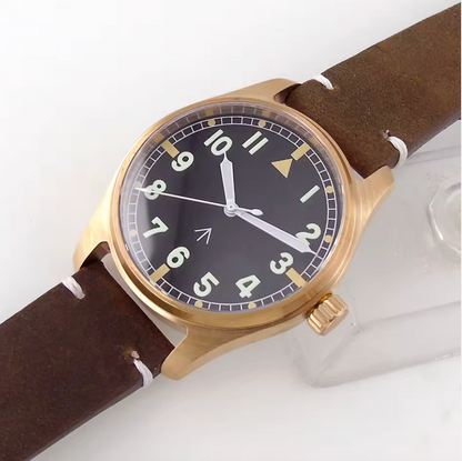 Field Watch, Solid Bronze Case, 200m Water Resistant, NH35 Automatic Movement, Sapphire Crystal