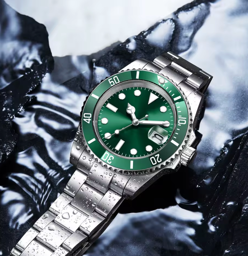 Green on Green! Japan Seiko NH35 Automatic Movement,  Diving SUB, 40mm Case, Sapphire Crystal, 200m Water Resist, Stainless Steel