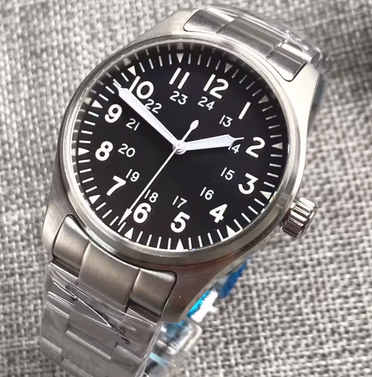 Pilot Watch, NH35A Movement, Sapphire Crystal, Stainless Steel, 200m Water Resistant, Easy Read Dial