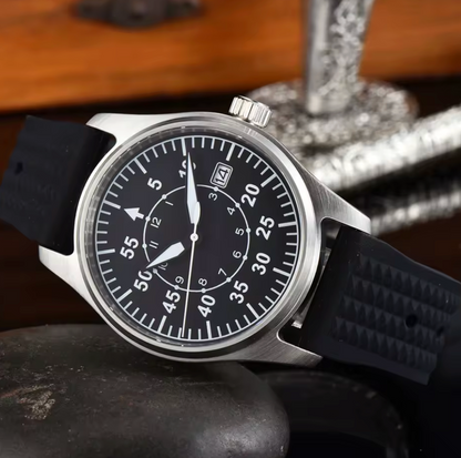 Field Watch, 39mm Brushed Stainless Steel Case, High Visibility Black Dial, NH35A Automatic Movement, Sapphire Glass, 200m Water Resistance