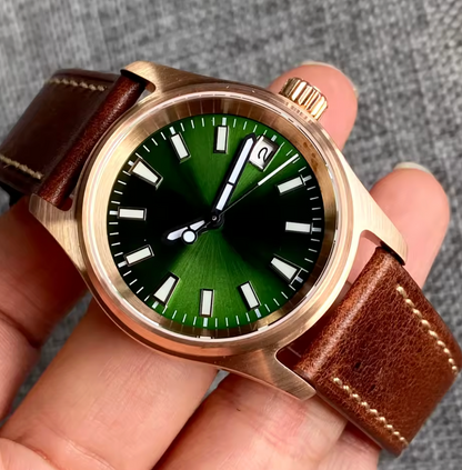 36mm Real Bronze, Automatic NH35A Movement, Sunburst Olive Green 200m Water Resistant, Sapphire Crystal Retro Vintage
