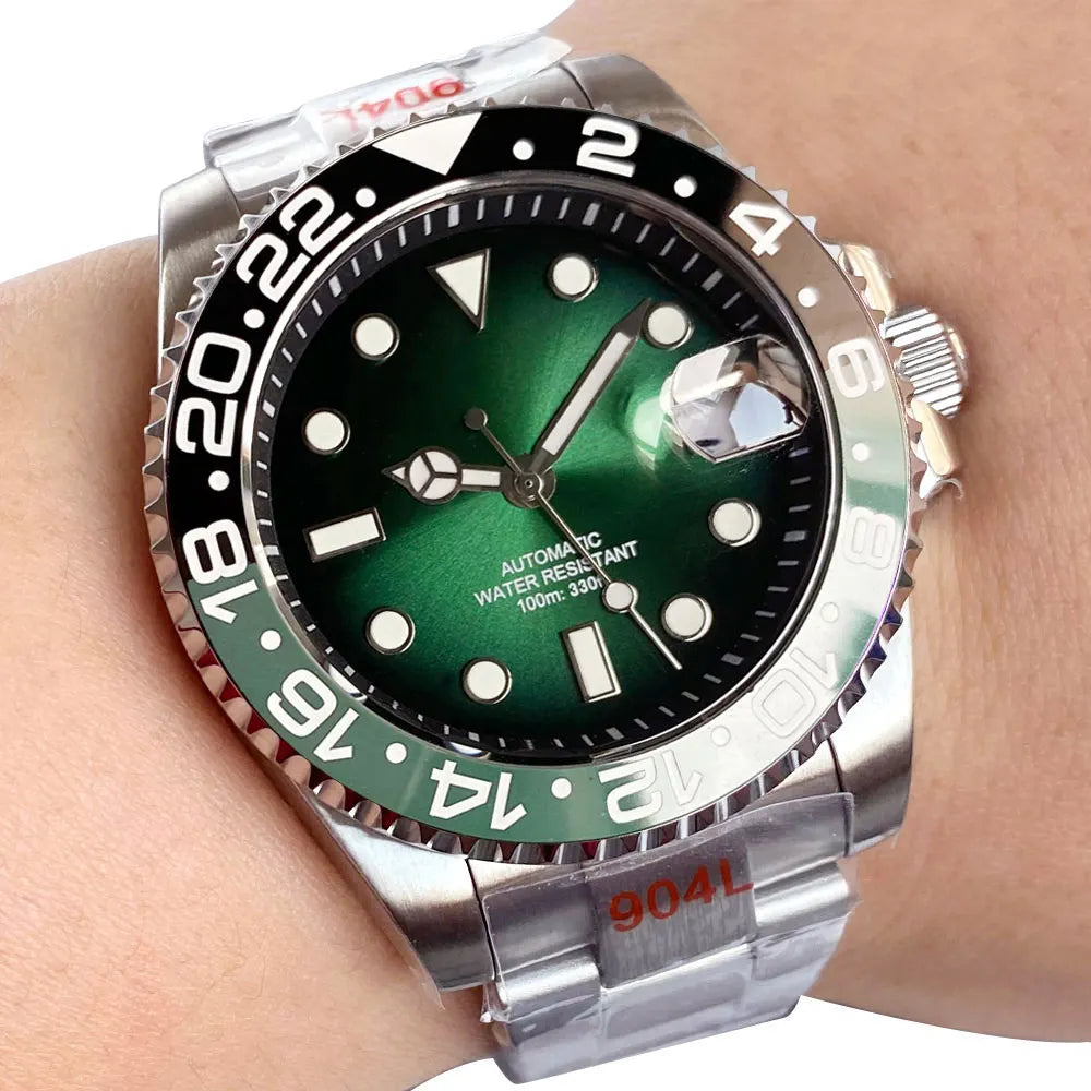 Two Tone Gradient Red Sunburst 100m Waterproof NH35A Automatic Watch Sapphire Crystal Glass Red Black Ceramic Bezel