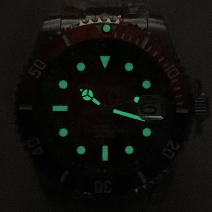 Two Tone Gradient Red Sunburst 100m Waterproof NH35A Automatic Watch Sapphire Crystal Glass Red Black Ceramic Bezel