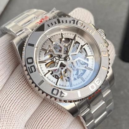Fashion Sapphire 200m Waterproof Black White Skeletonized NH70 Automatic Mechanics Watches